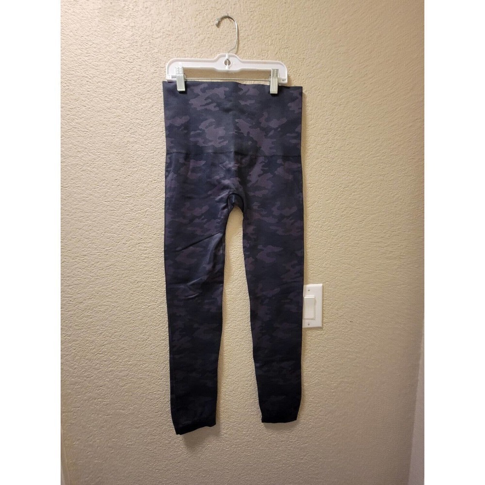 SPANX By Sara Blakley Look At Me Now Seamless Camo Leggings Size 1X